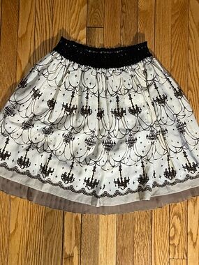 Axes Femme Chandelier Print White and Black Midi Skirt